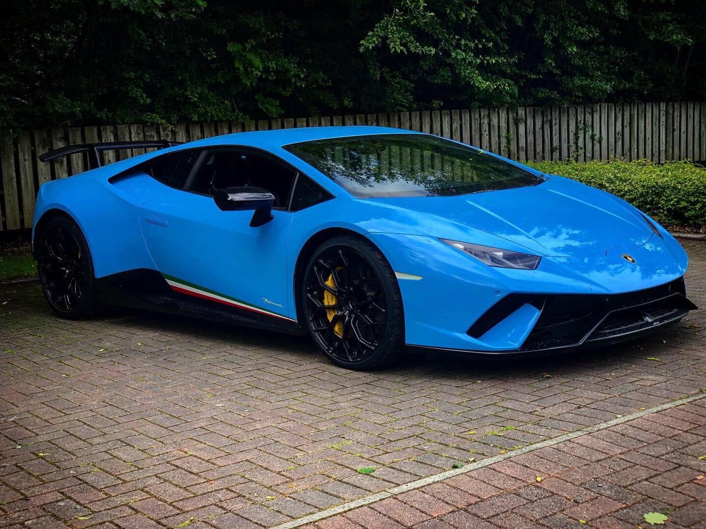Lamborghini Huracan Performante Supercar